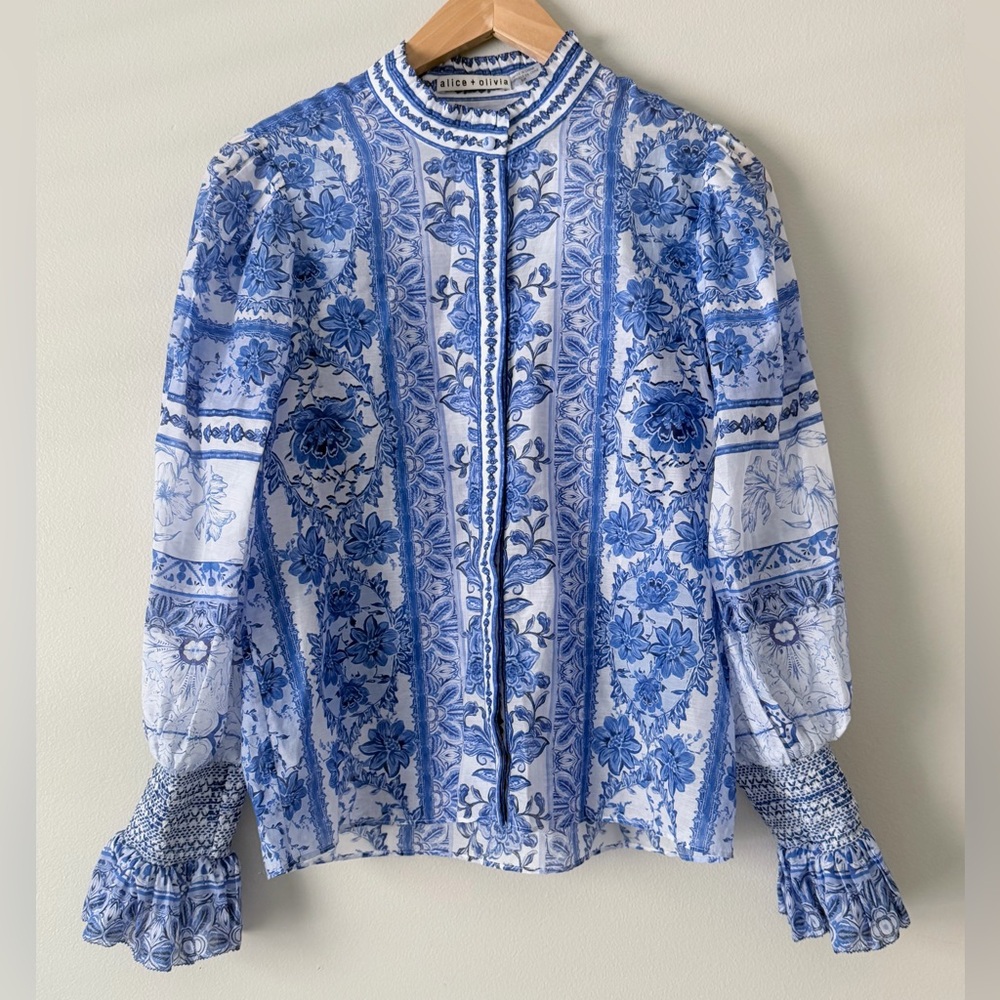 Alice + Olivia White and Blue Floral Pintuck Smocked Blouse Silk Cotton